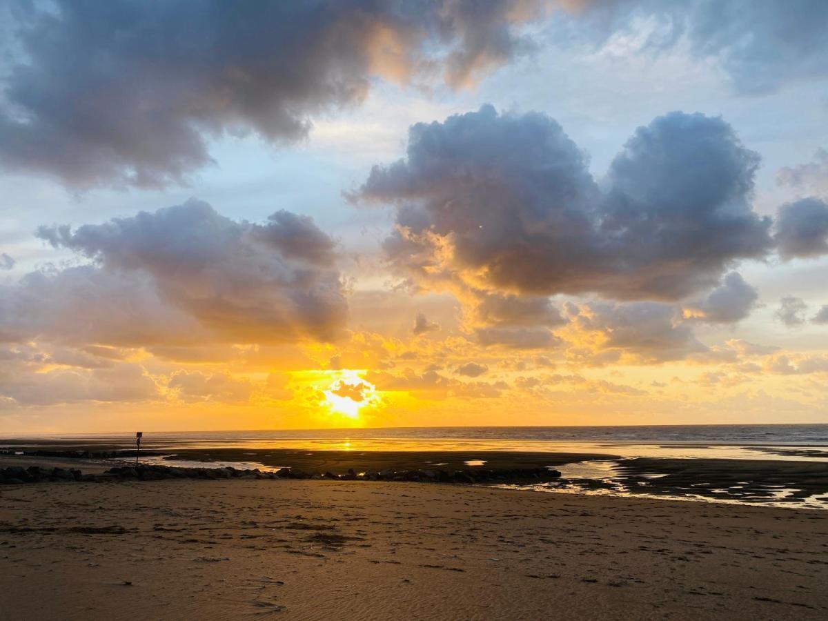 La Petite Marjolaine A 3Min A Pied De La Plage Apartment แมร์วิลล์-ฟรองซีวิลล์-พลาจ ภายนอก รูปภาพ